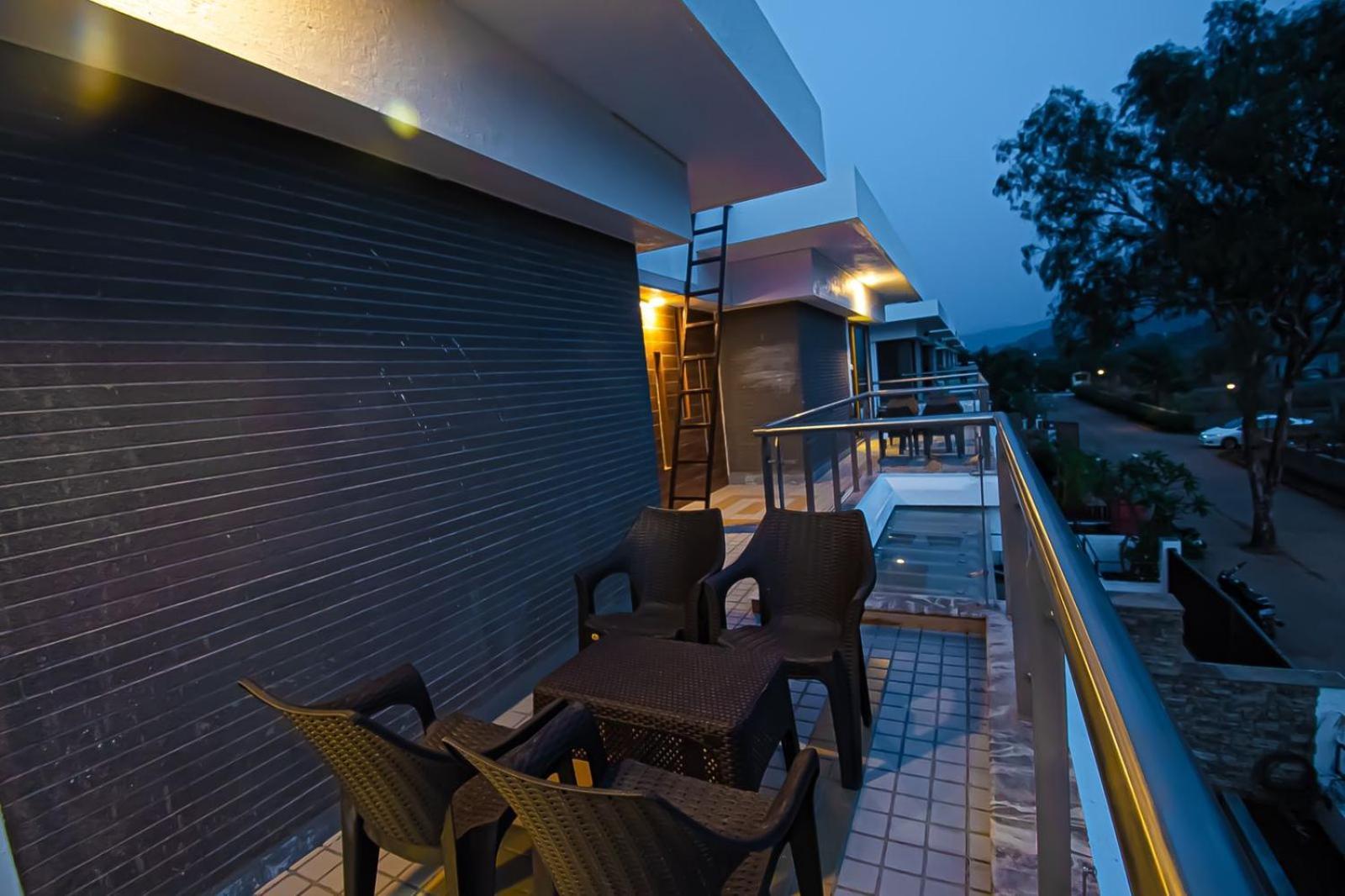 Apartamento Mizzle Exotica Lonavala Exterior foto