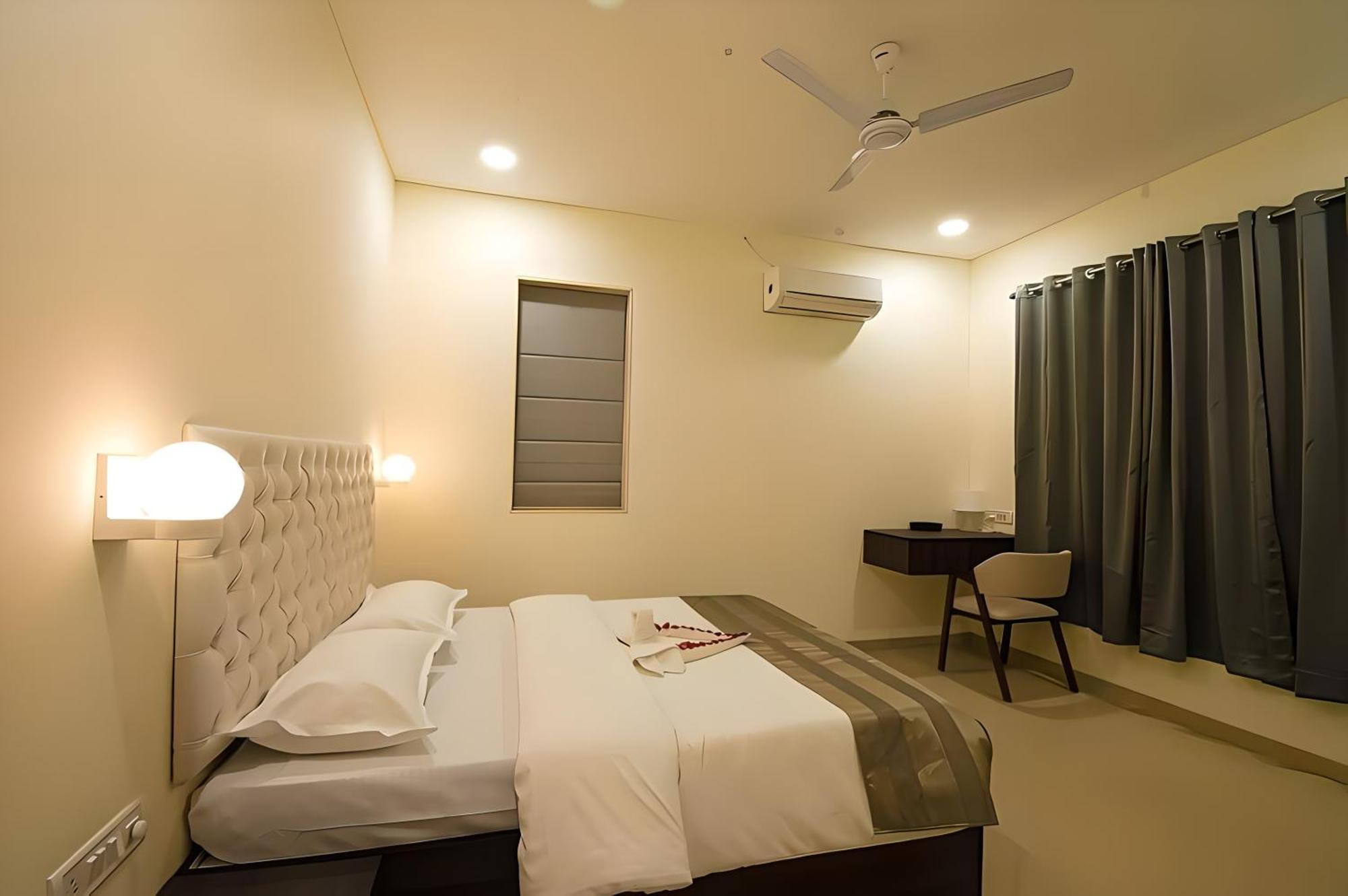 Apartamento Mizzle Exotica Lonavala Exterior foto